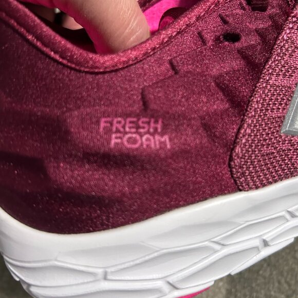 New Balance Fresh Foam Beacon V2 Running Sneakers Women's Size 7.5D - Picture 5 of 16